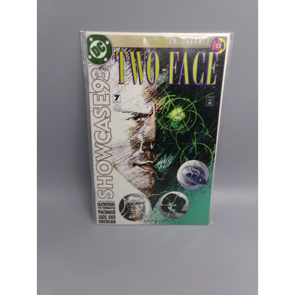 Showcase‎ 93 Two Face 7 DC Comics Knightfall 13 Comic Book